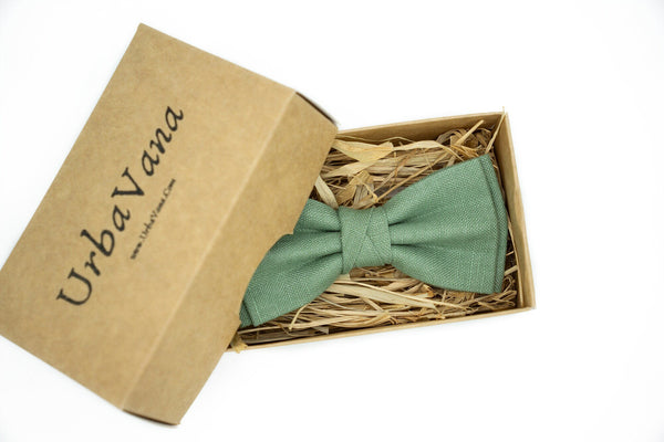 Sage Green butterfly men's bow ties for wedding available with matching pocket square / Sage Green neckties for man