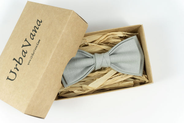 Dusty grey pre-tied groomsmen bow ties - boho wedding ideas