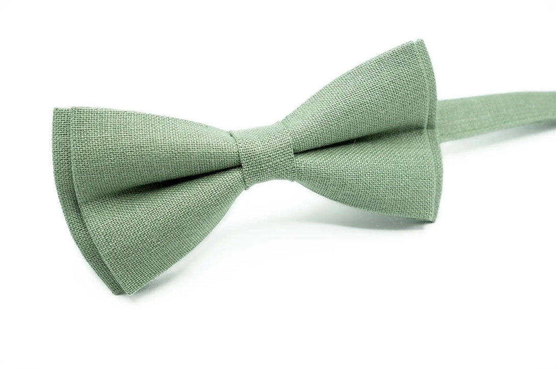 Bright Sage Green pre-tied groomsmen and groom bow ties or neckties for weddings available with matching handkerchief / Gift for groomsmen