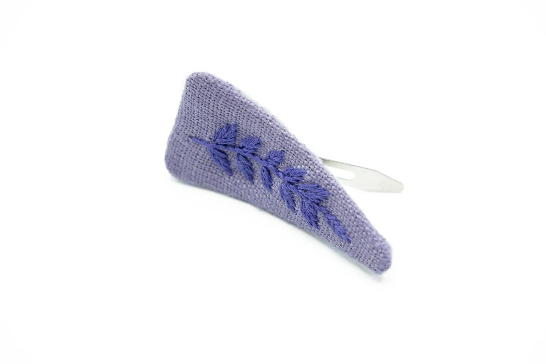 Handcrafted lavender hair clip with floral embroidery, a thoughtful birthday gift for women, sustainable and stylish accessory by UrbaVana.