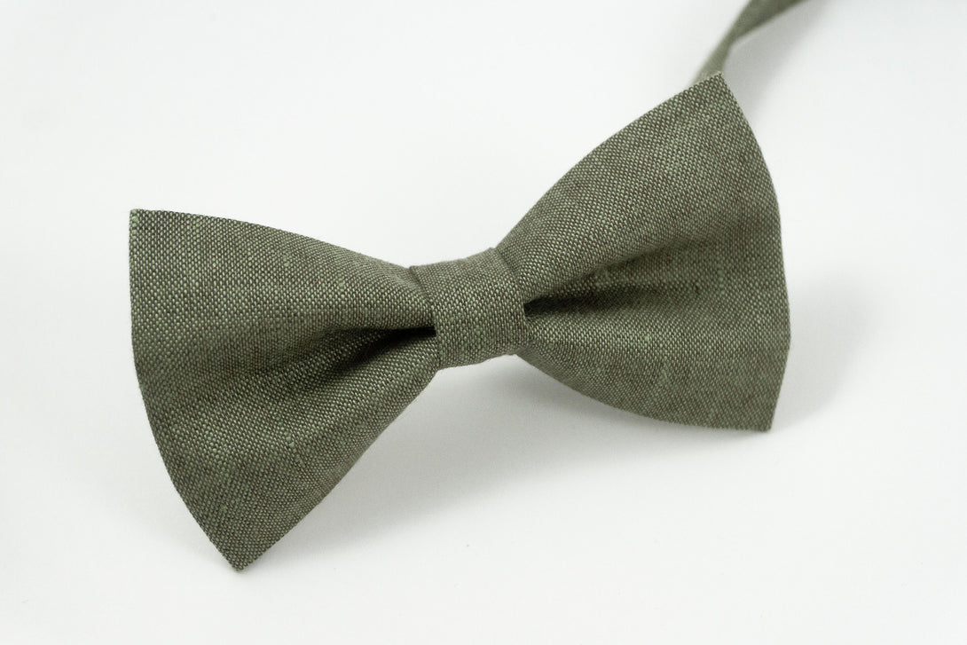 Dark Sage green pre-tied wedding bow ties / Bow ties for men and toddler boys available with matching pocket square