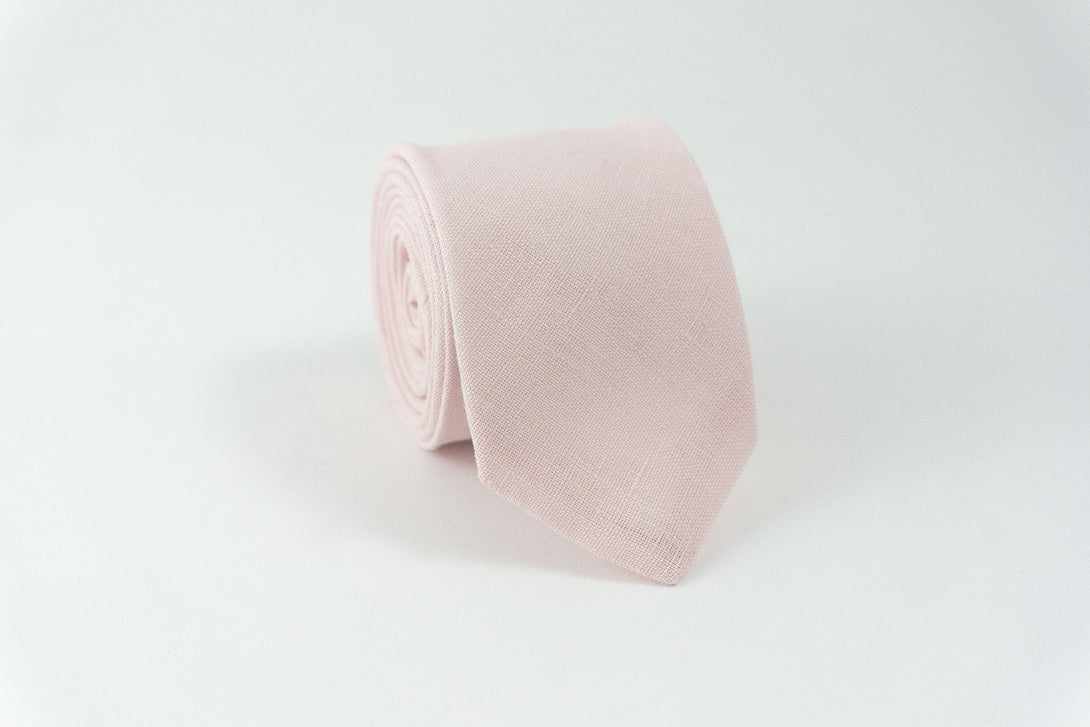 Light dusty rose linen groomsmen bow ties for weddings