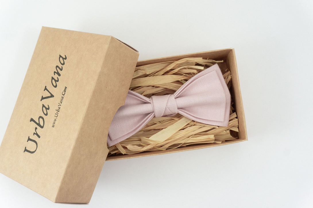 Light dusty rose linen groomsmen bow ties for weddings