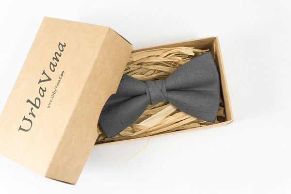 Dark grey pre-tied mens wedding bow ties for groomsmen | dark grey linen wedding neckties