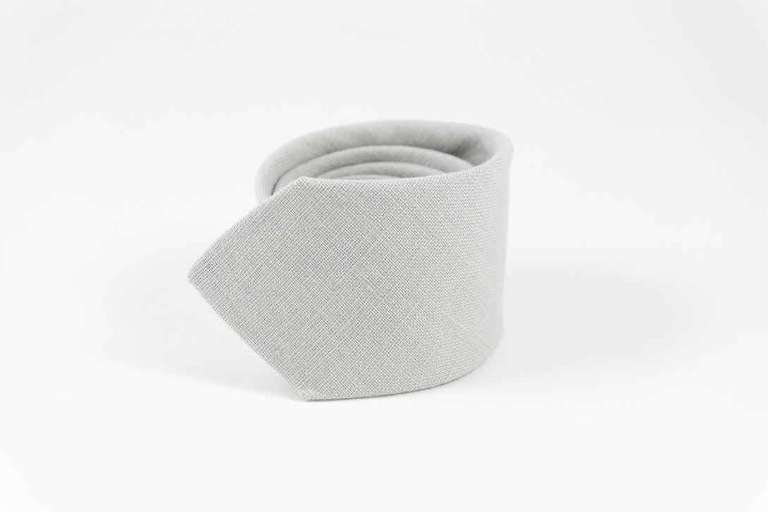 Light Gray linen bow tie for weddings pre-tied bow tie