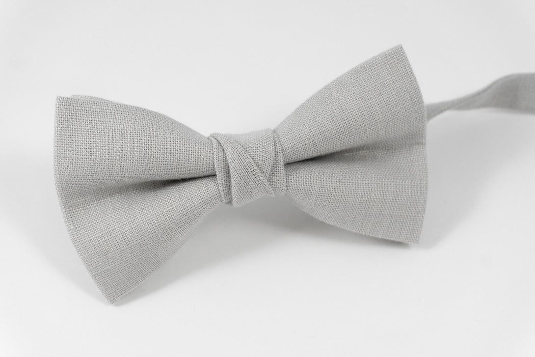 Light Gray linen bow tie for weddings pre-tied bow tie