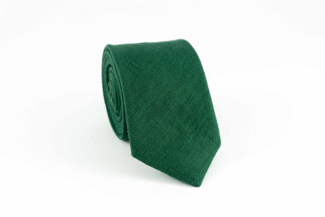 Dark green classic pre-tied mens ties for weddings - bow ties for men