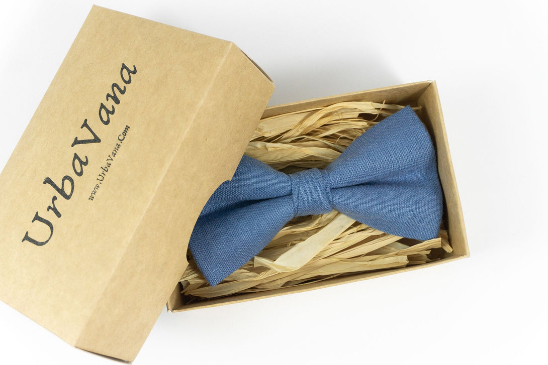 Blue color pre-tied wedding bow ties for groomsmen and groom