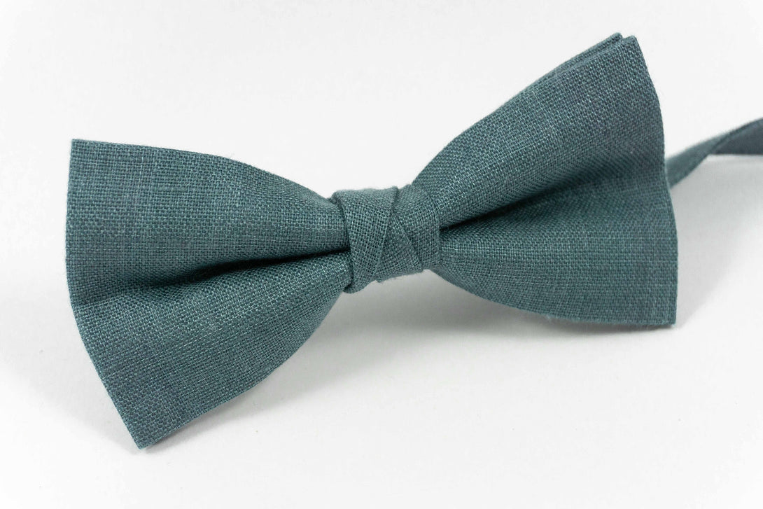 Blue grey pre-tied classic linen bow ties for men