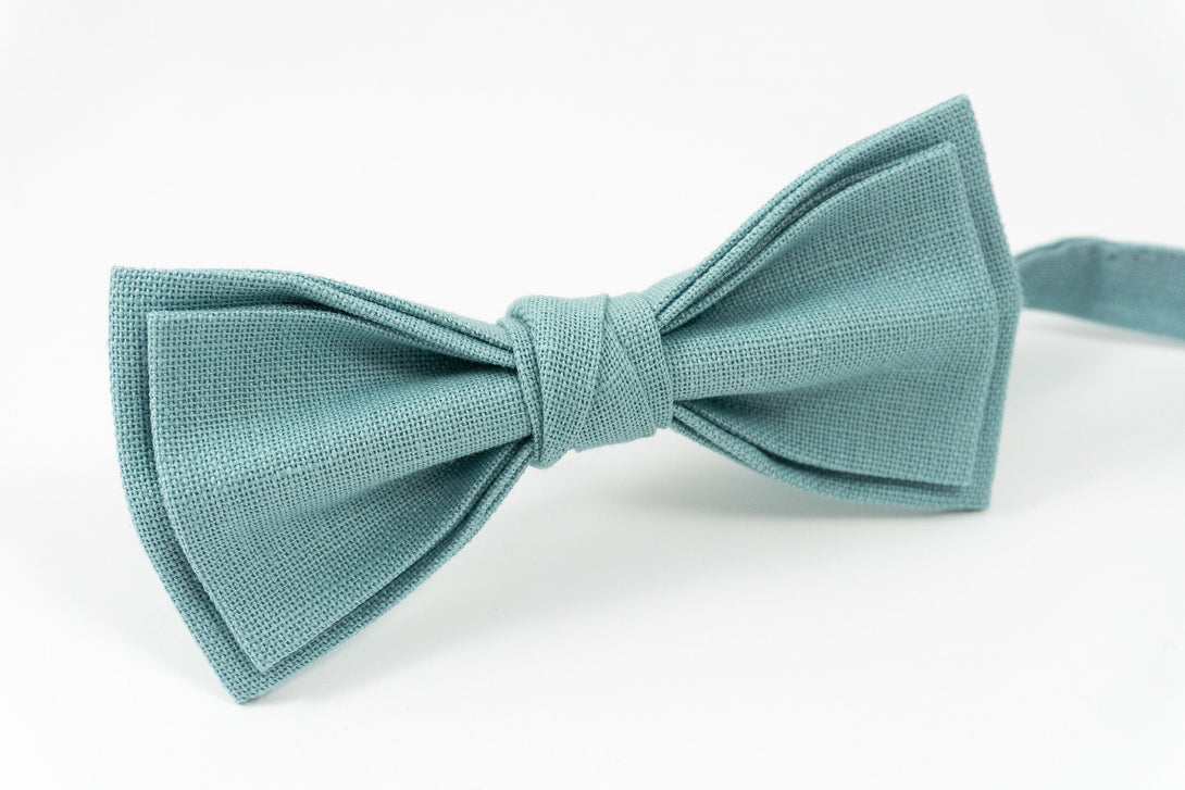 Sea blue pre-tied linen bow tie for wedding - wedding bow tie gift for groomsmen