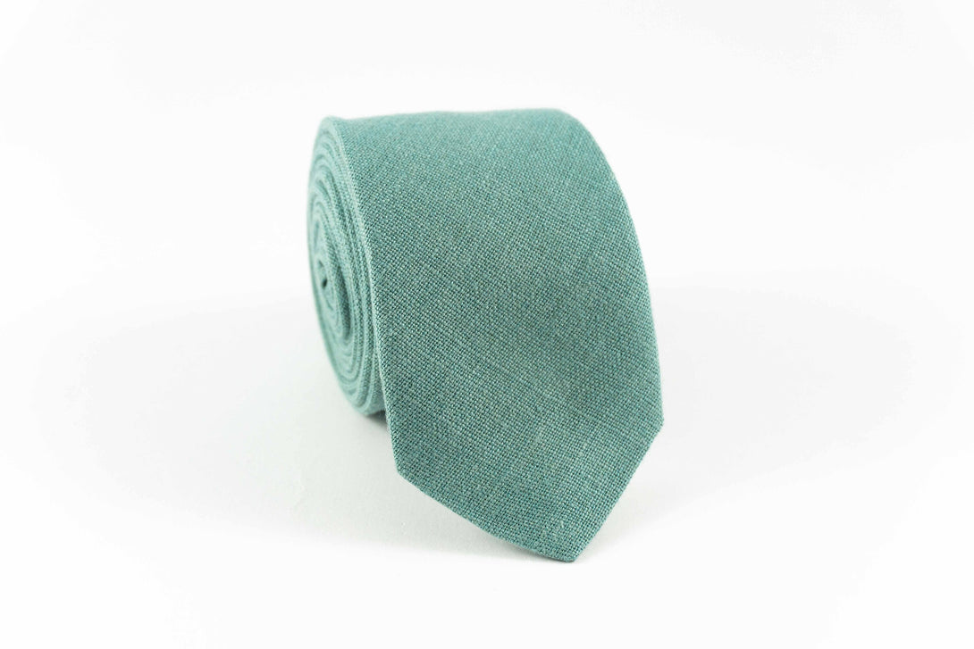 Sea green linen wedding bow tie for groomsmen