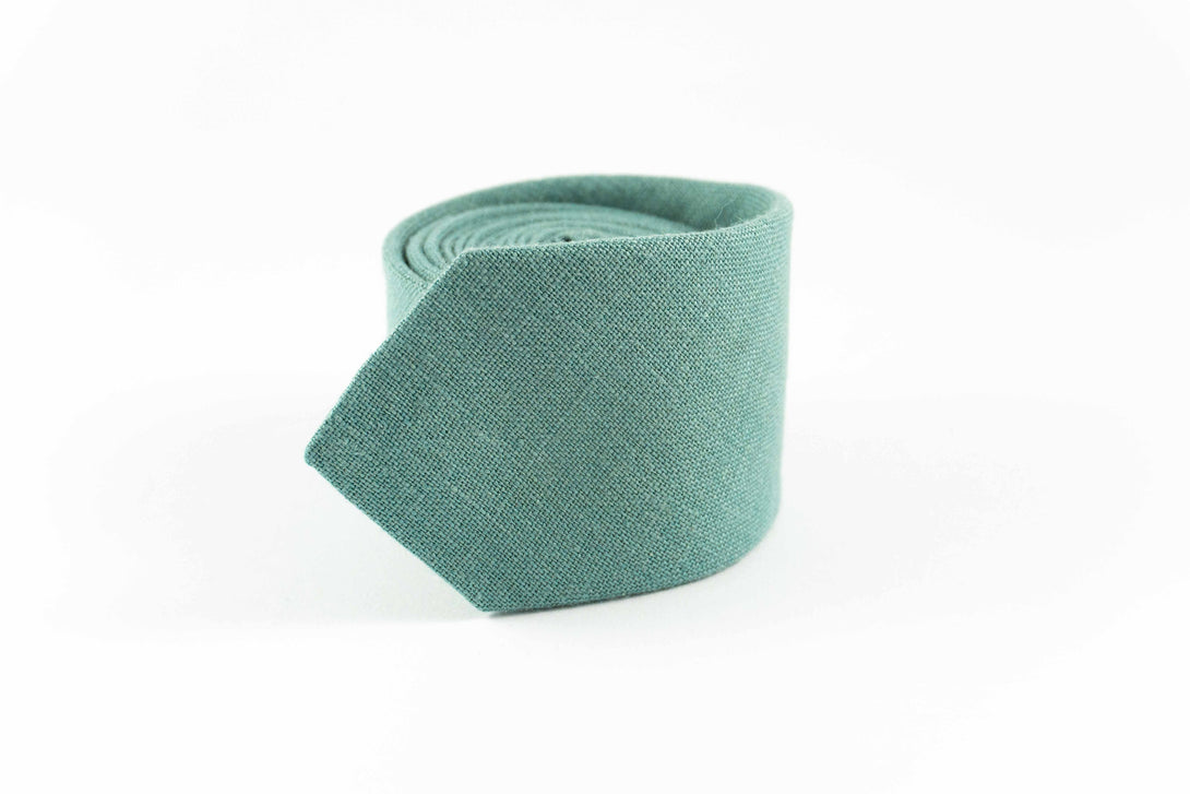 Sea green pre-tied linen bow ties for men and boys