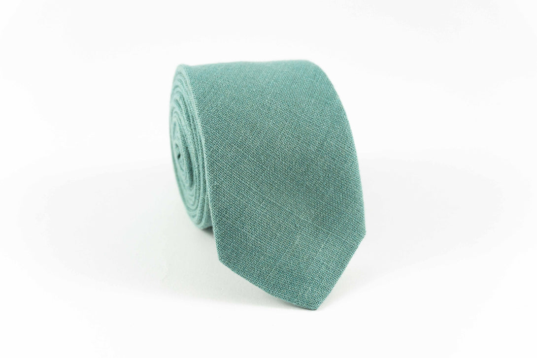 Sea green color linen wedding bow ties available with matching pocket square - green bow ties for men and boys as wedding gift ideas