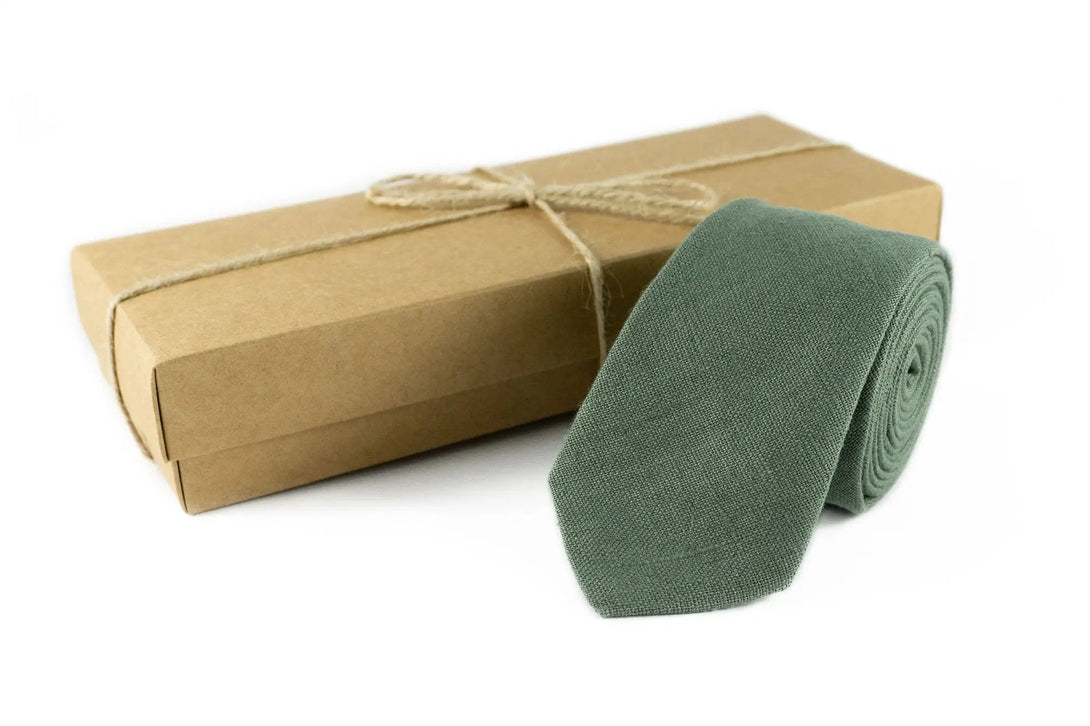 Pine green color pre-tied linen best men ties / Hunter green bow ties for men or boys and slim or skinny neckties