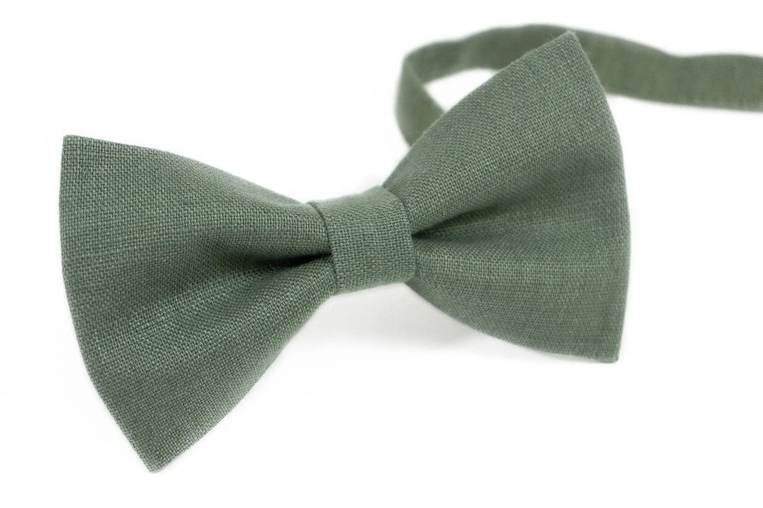 Pine green color pre-tied linen men's bow ties for weddings / Hunter green neckties for men available with matching pocket square