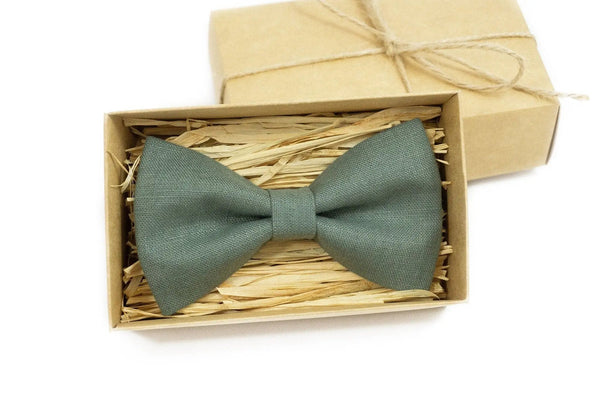 Pine green color pre-tied linen men's bow ties for weddings / Hunter green neckties for men available with matching pocket square