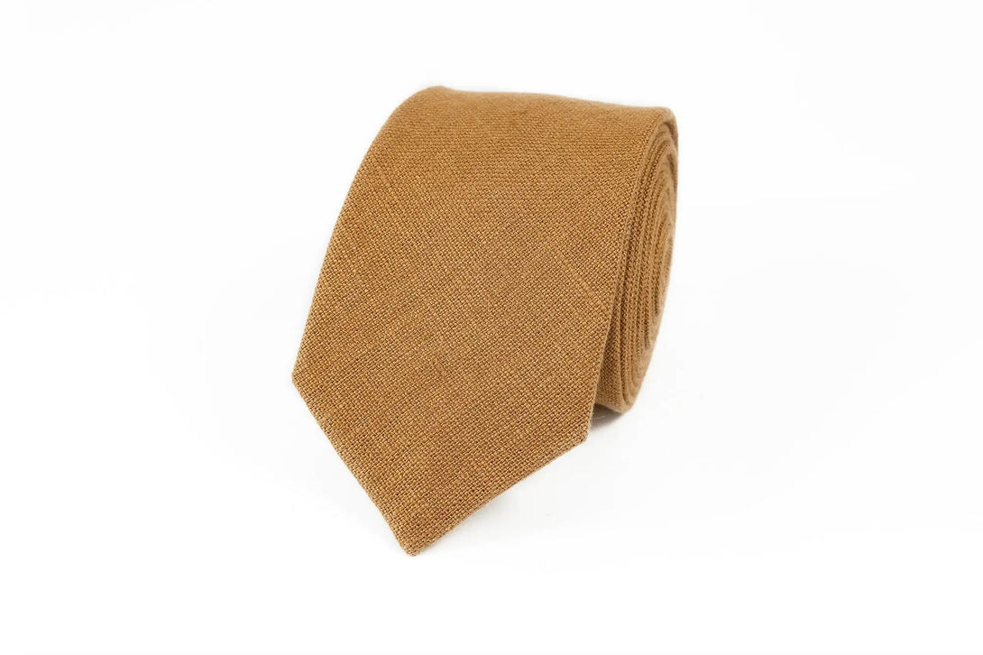 CAMEL color pre-tied linen butterfly bow tie available with matching pocket square / Camel brown skinny, slim, standard neckties for men