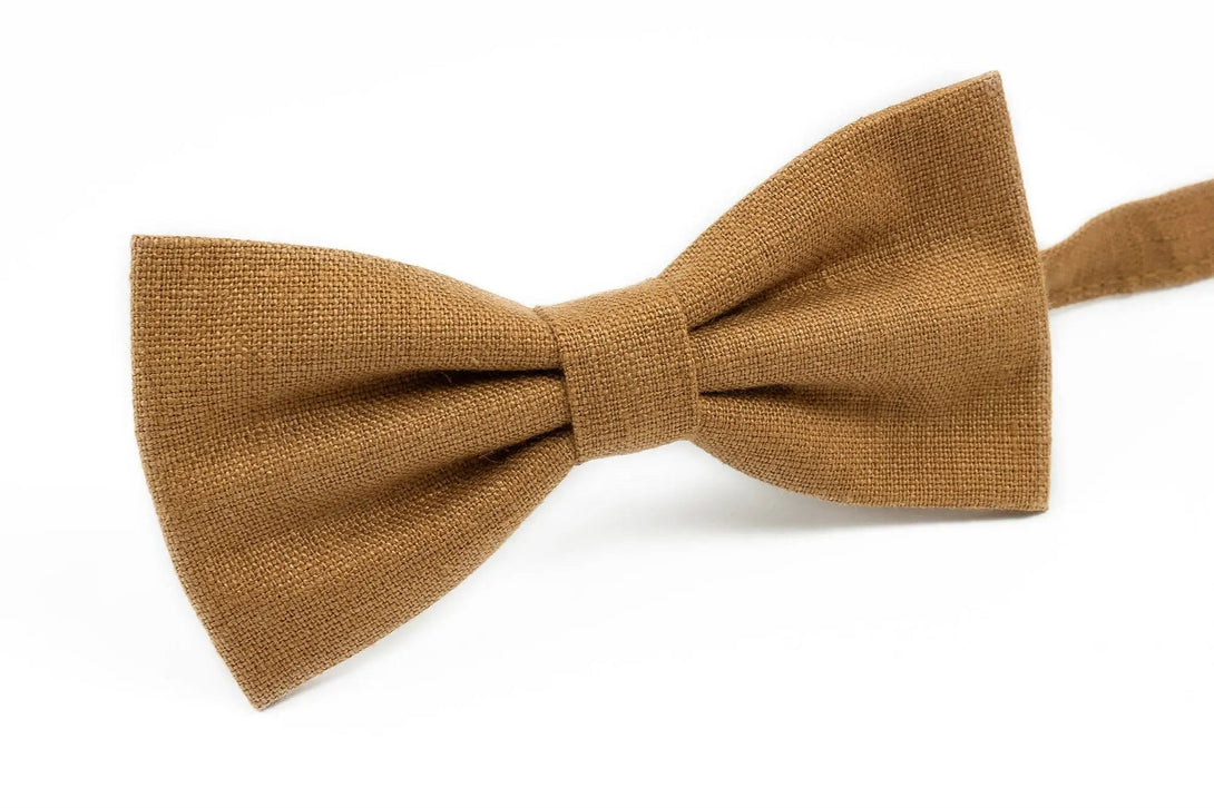 Camel color groomsmen bow ties for weddings / Camel best men ties and ring bearer bow ties available with matching pocket square