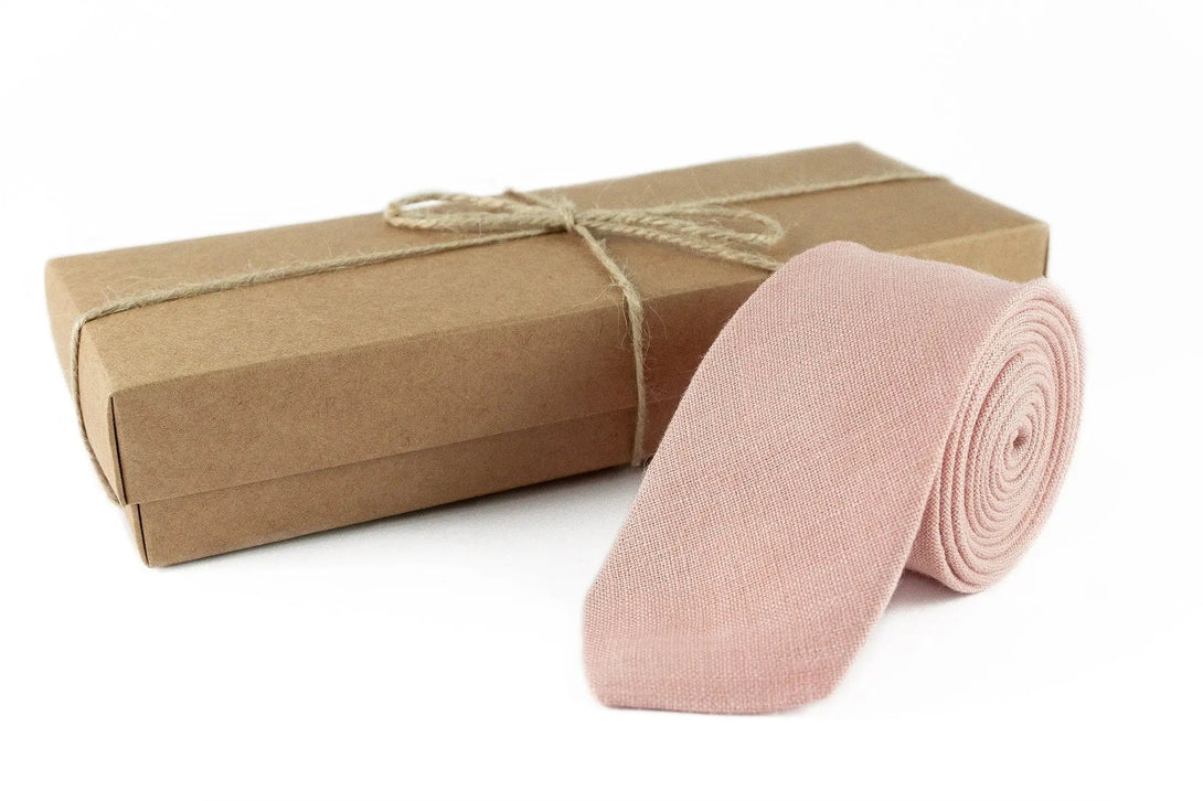 Dusty pink handmade linen mens bow ties / Classic wedding bow ties for groomsmen proposal gift