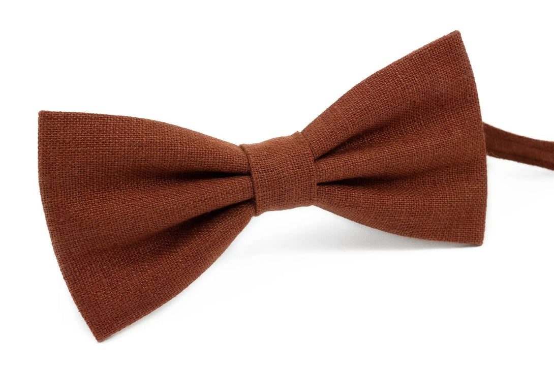 Rust color bow tie for rustic wedding / Wedding bow tie for groomsmen proposal gift and groom gift from bride