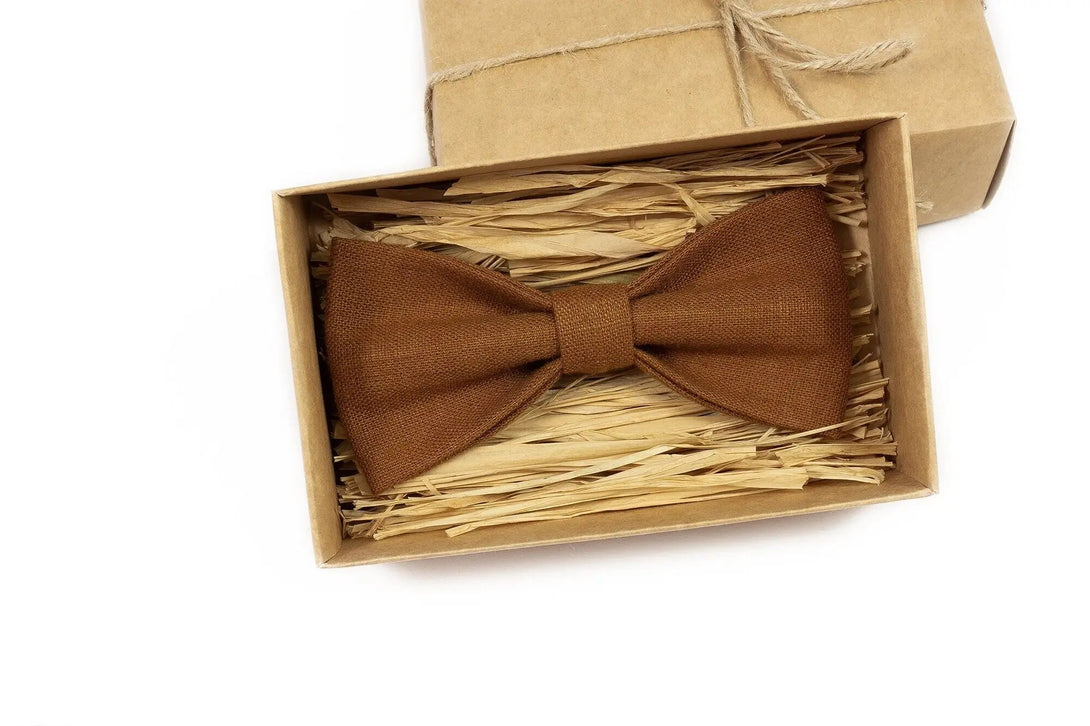 Cinnamon brown groomsmen bow ties for rustic wedding / Handmade linen neckties for man