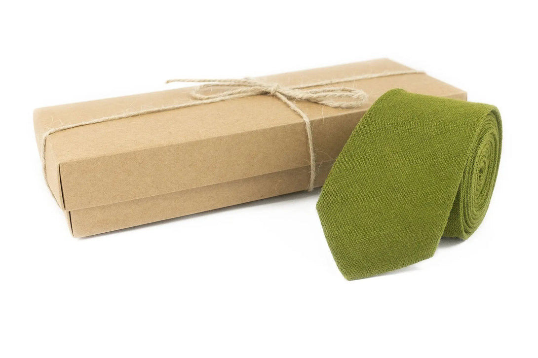 Moss green linen best men ties for wedding / Anniversary gift for men or birthday gift for husband