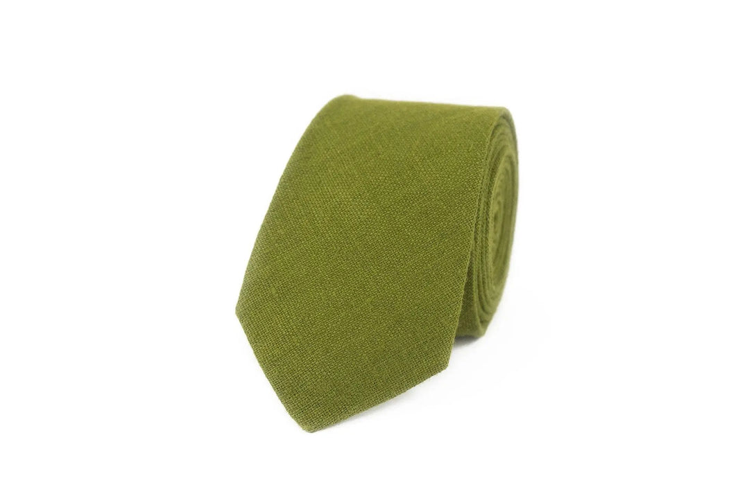 Moss green linen pocket square / handkerchief available with matching wedding necktie / Groomsmen necktie for wedding