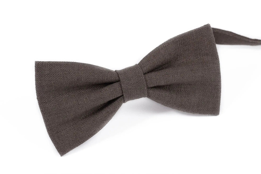 Cocoa Brown color linen wedding bow tie for groomsmen and groom / Future husband gift from bride