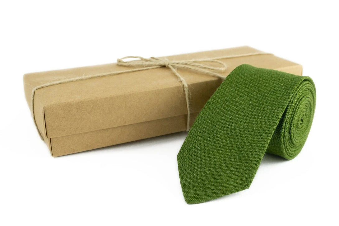 Olive green linen pre-tied best men ties for weddings available with matching pocket square / Gift for men