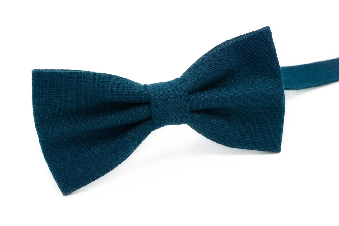 Ink Blue linen pre-tied wedding bow ties for groomsman / Handmade bow ties for groomsman and ring bearer gift