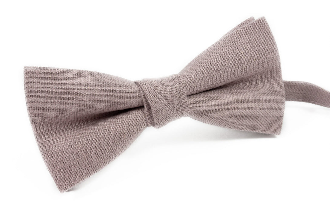 Dark Mauve color linen men's bow tie for summer wedding - Mauve wedding bow tie for groomsmen proposal gift and groom gift from bride