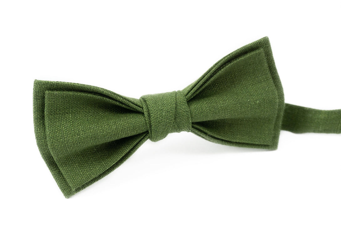 Olive green pre-tied groomsmen bow ties for rustic wedding ideas