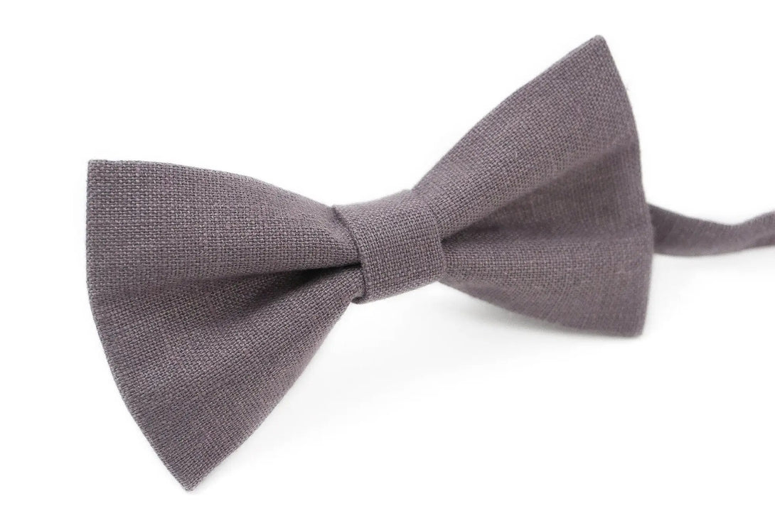 Dusty purple pre-tied linen bow ties for men and boys / Unique anniversary gift for husband or boyfriend