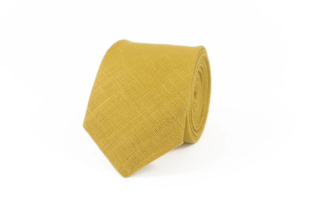 Yellow Mustard linen wedding bow tie for groomsmen and groom / Wedding necktie for usher