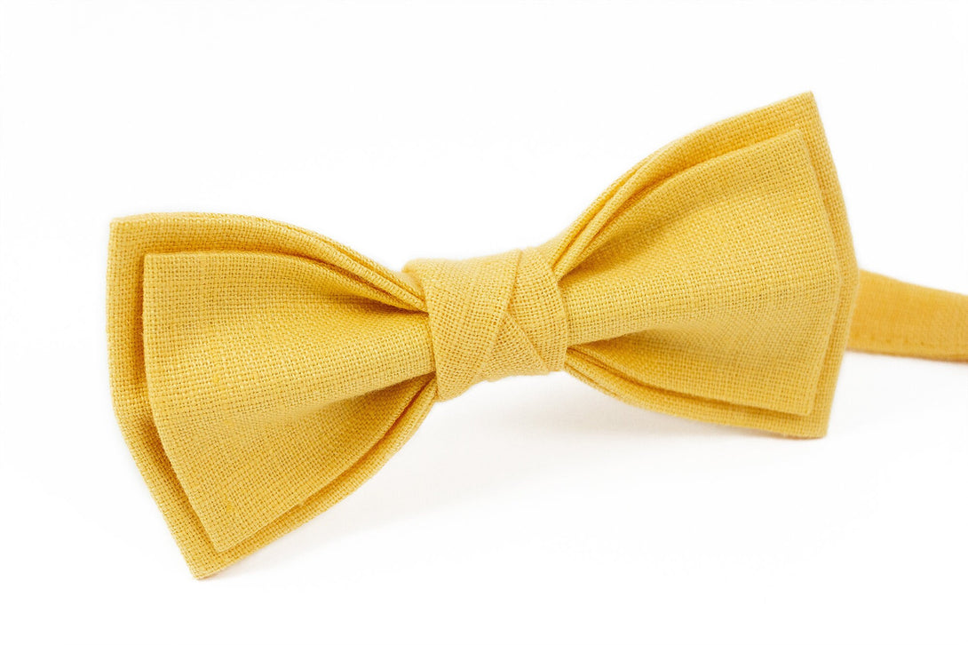 Light yellow linen pre-tied bow ties for men and baby boys - light yellow color handmade skinny slim an standard neckties for groomsmen gift