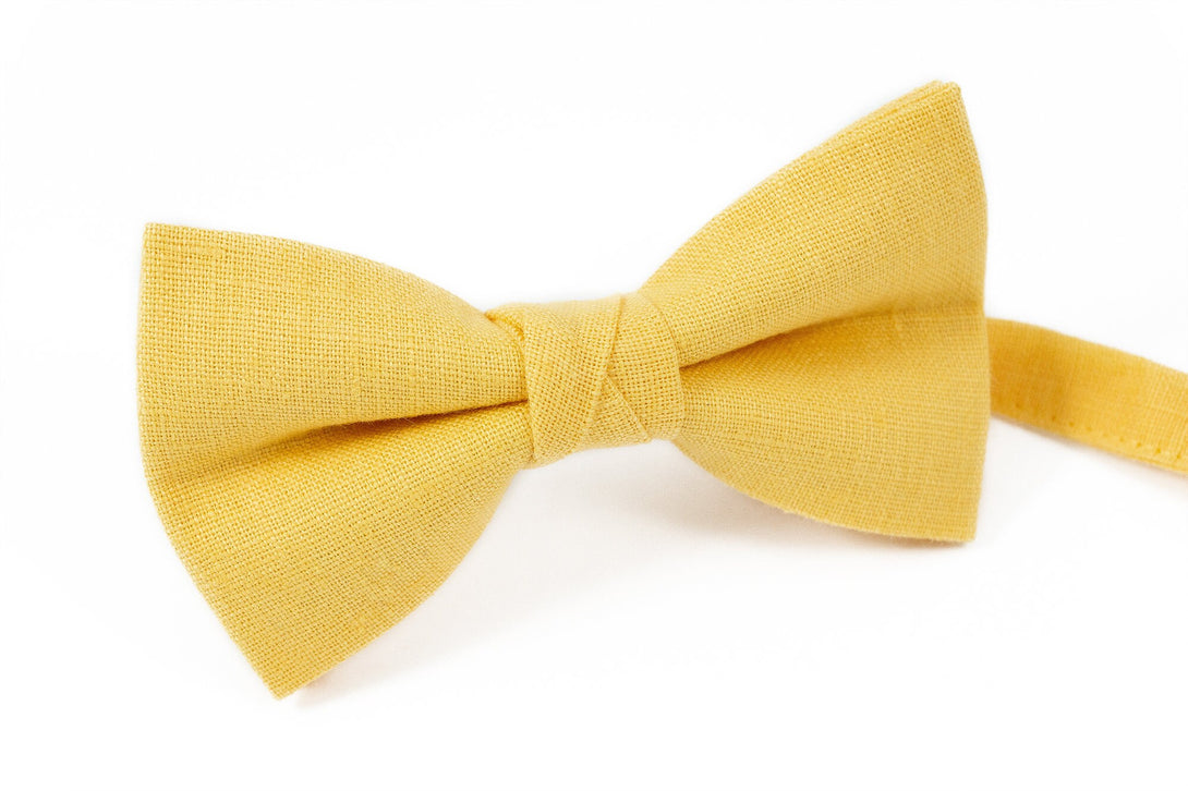 Light yellow linen bow tie for groom and groomsmen as wedding day gift - light yellow pre-tied bow ties for men and baby boys