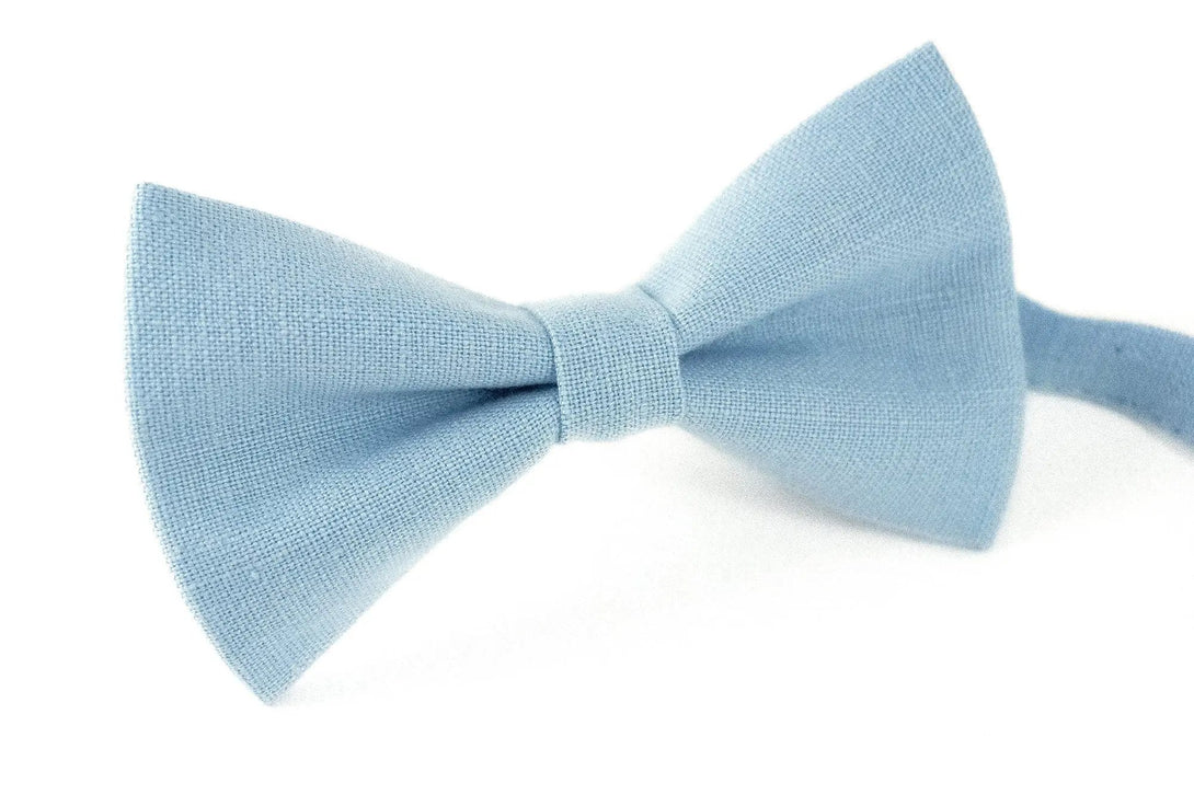 Sky blue linen pre-tied best men ties for wedding gift / Light blue bow ties for men and boys available with matching pocket square