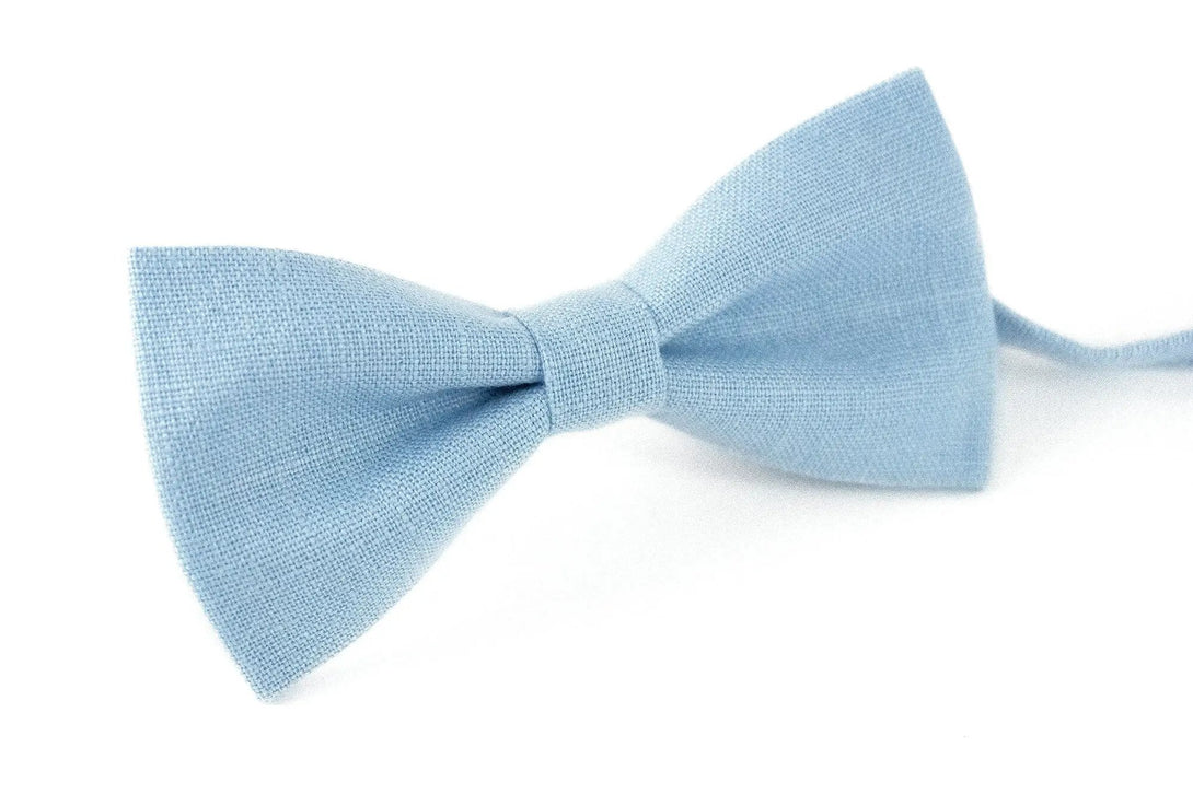 Sky blue linen classic groomsman and groom bow ties for weddings / Daddy and son bow ties for fathers day gift