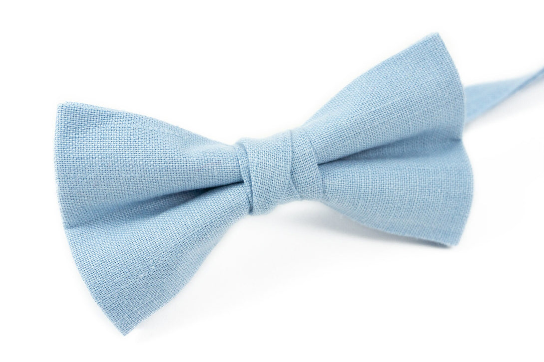 Sky blue pre-tied wedding bow ties for groomsmen | sky blue linen wedding neckties