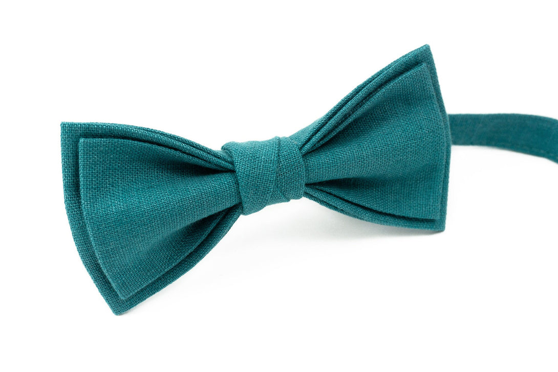 Dark cyan pre-tied linen groomsmen bow tie for wedding