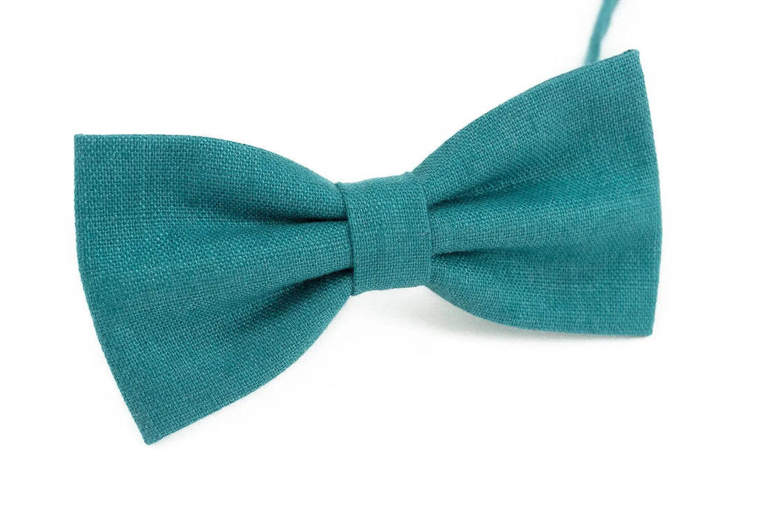 Oasis color pre-tied butterfly bow tie for man and boys available with matching pocket square / Linen gift for man