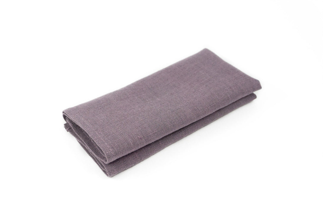 Dusty purple pre-tied butterfly bow ties for men and toddler baby boys available with matching pocket square or suspenders / Necktie for men
