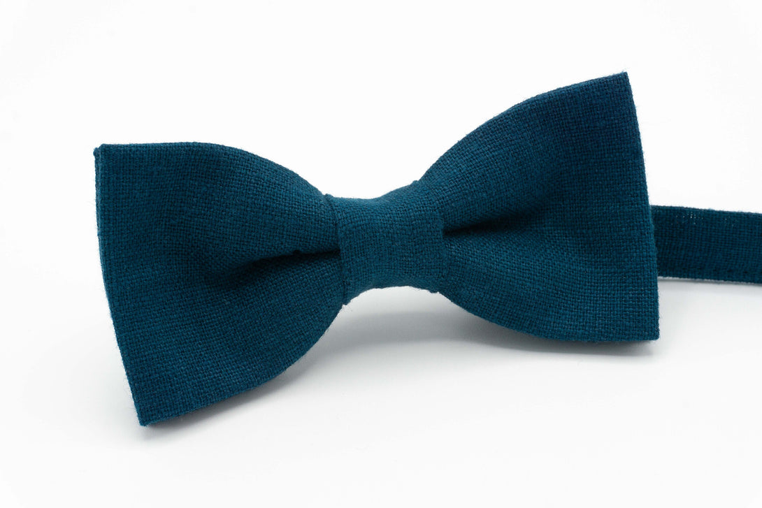 Ink blue pre-tied groomsmen bow ties for weddings - bow ties for men