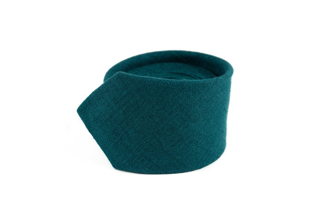 Teal green pre-tied linen bow ties for men and toddler boys