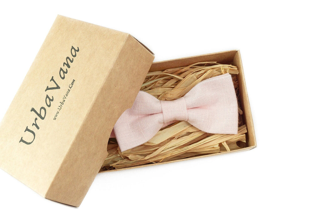 Blush pink linen bow ties for men | blush pink wedding bow ties for groomsmen - matching pocket square