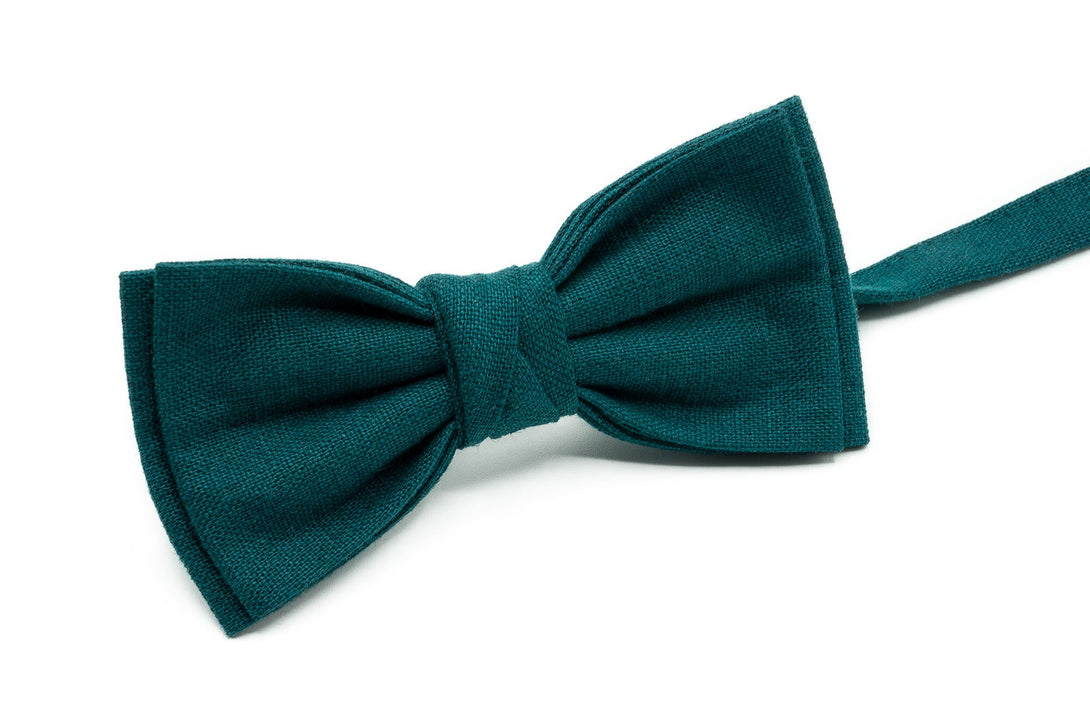 Teal green color pre-tied linen bow ties for men and toddler boys available with matching pocket square / Teal green wedding bow ties