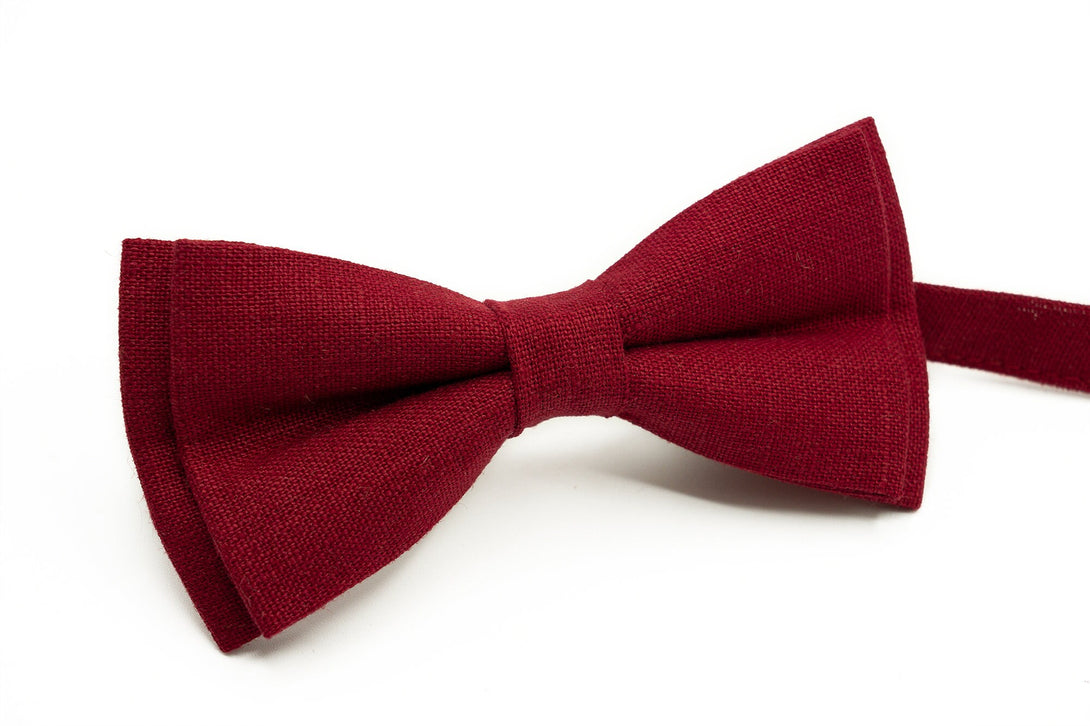 Burgundy red linen bow ties for weddings and linen pocket square