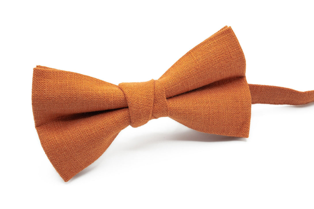 Custom color groomsmen bow tie for boho or rustic wedding ideas / Pre-tied linen Teal Green, Burnt Orange, Cinnamon or Rust bow ties for man