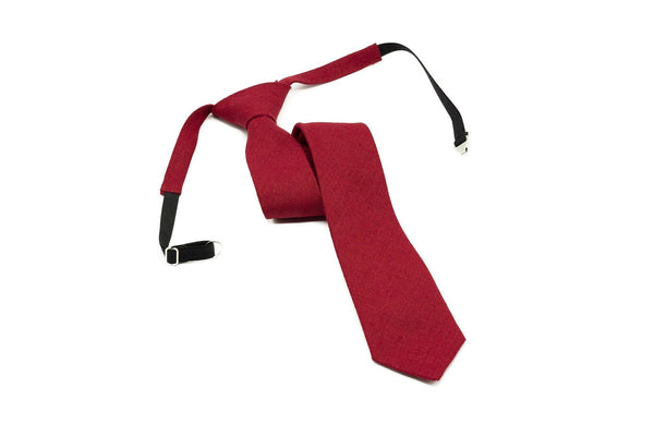 Burgundy Red Pre - Tied linen groomsmen and groom wedding necktie available with matching pocket square / Pre - Tied Boy's Dark red necktie