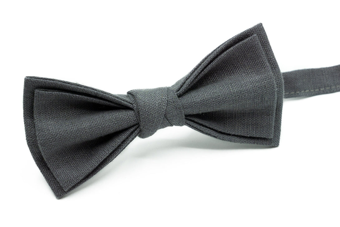 Custom color pretied linen bow ties for wedding available with matching pocket square / Dark Gray, Light Gray or Dusty Gray ties